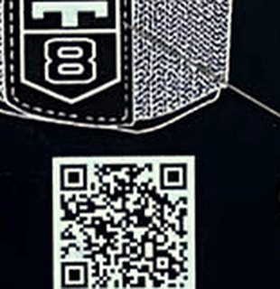 QR code printed on the Tate Wraps packaging